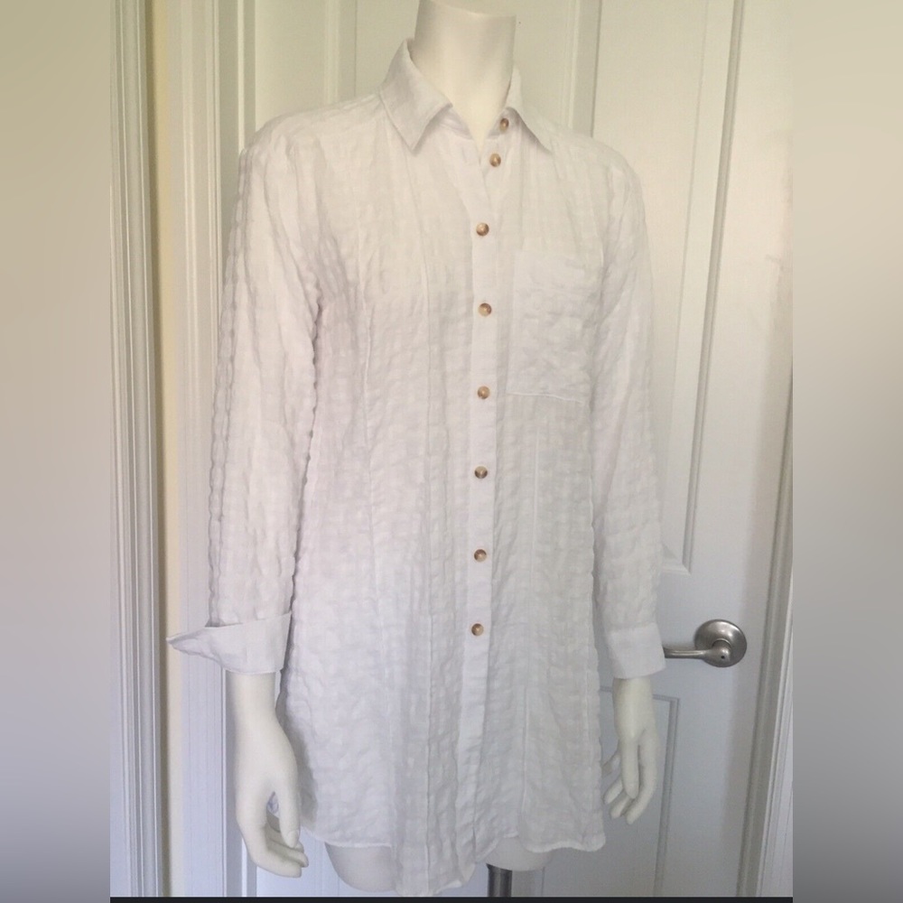 Anthropologie textured tunic